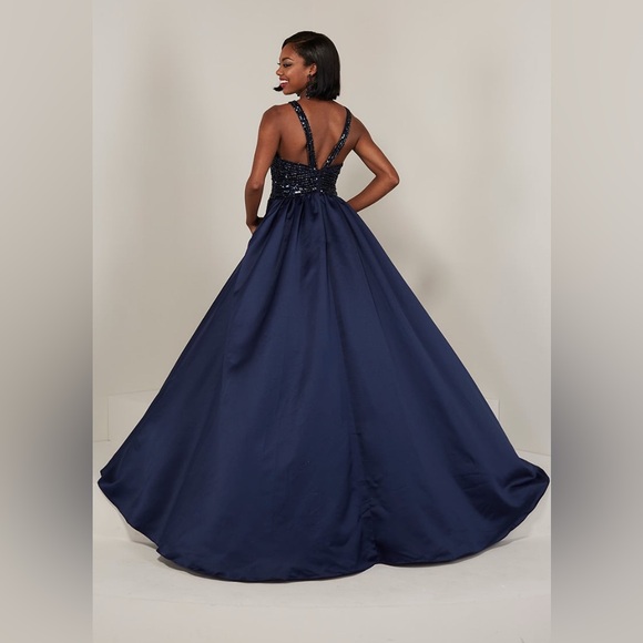 Tiffany Designs by Christina Wu 16327 navy blue long dress beaded top size 10 - Picture 2 of 12